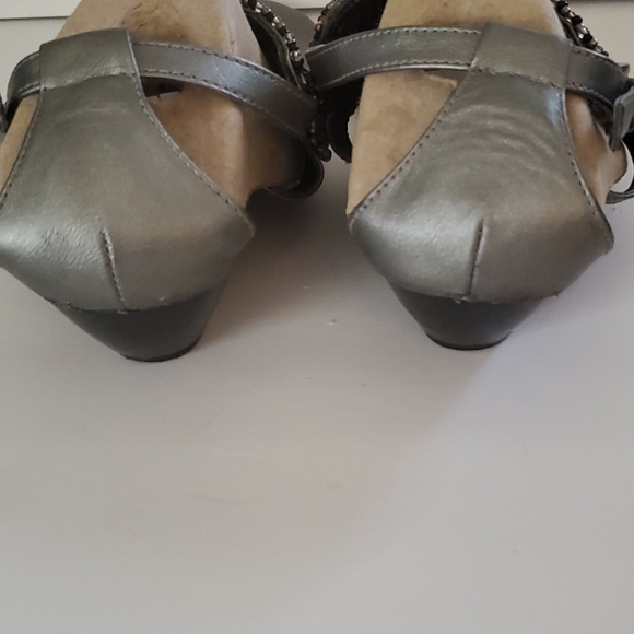 Size9 - Picture 2 of 3